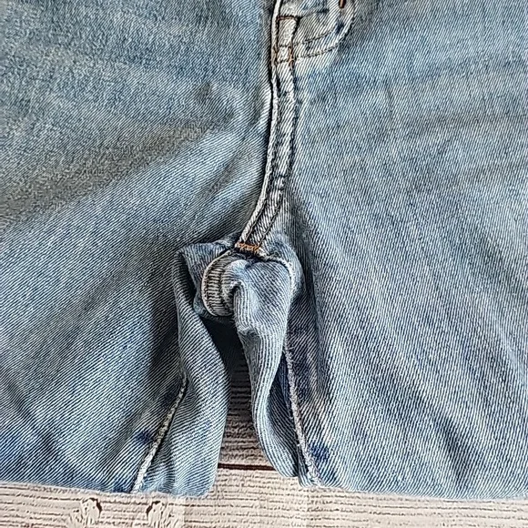 Madewell sz 27 slim boyfriend crop cut off jeans, distressed knees - Picture 9 of 13